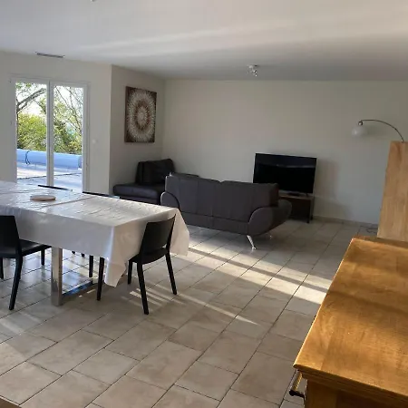 Maison Monsegur Holiday home *