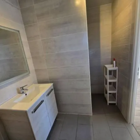 Holiday home Maison Monsegur *